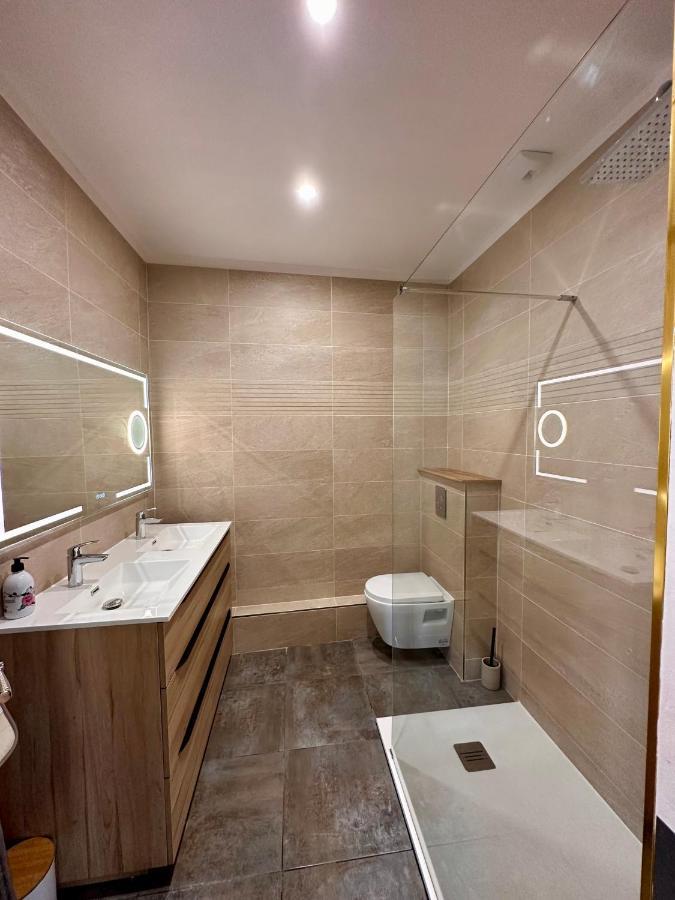 קרקסון Les Appartements Du Palais מראה חיצוני תמונה